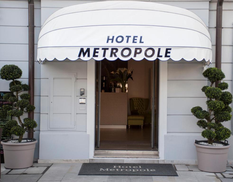 Hotel Metropole Градо Екстер'єр фото