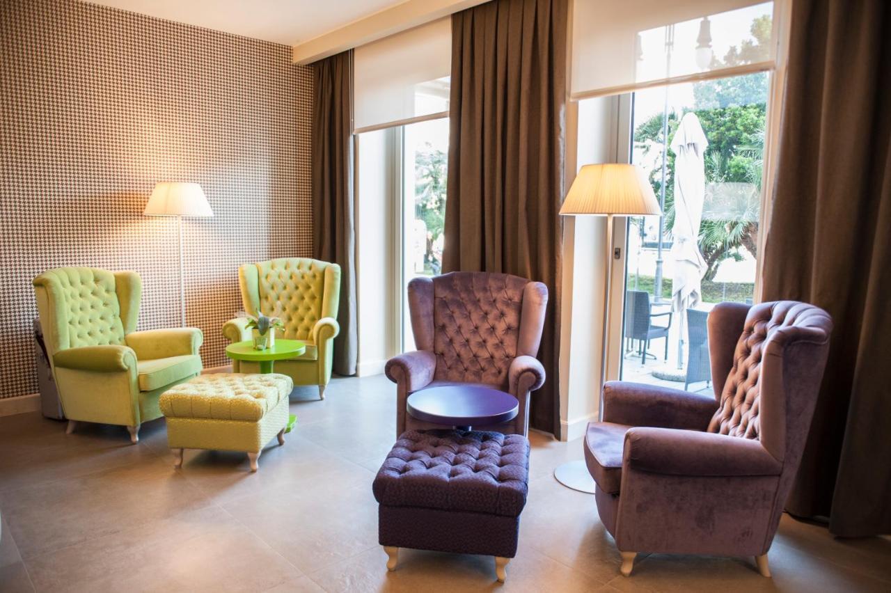 Hotel Metropole Градо Екстер'єр фото